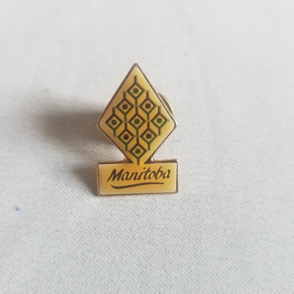 9 Vintage Pins,8 Metal and 1 porcelain/Ceramic. - Picture 3 of 11